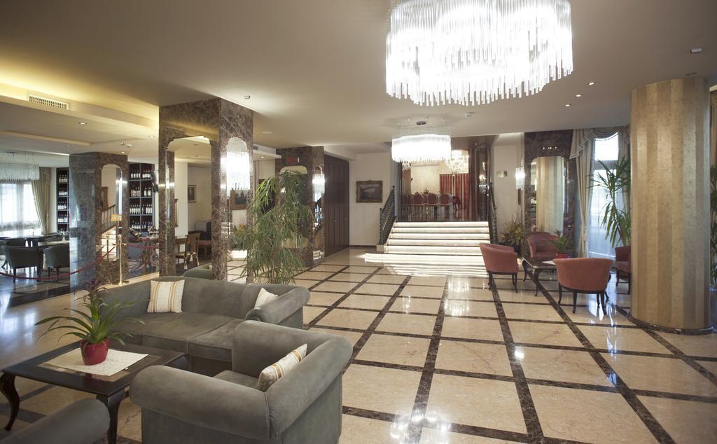 Hotel Calissano Alba  Ngoại thất bức ảnh
