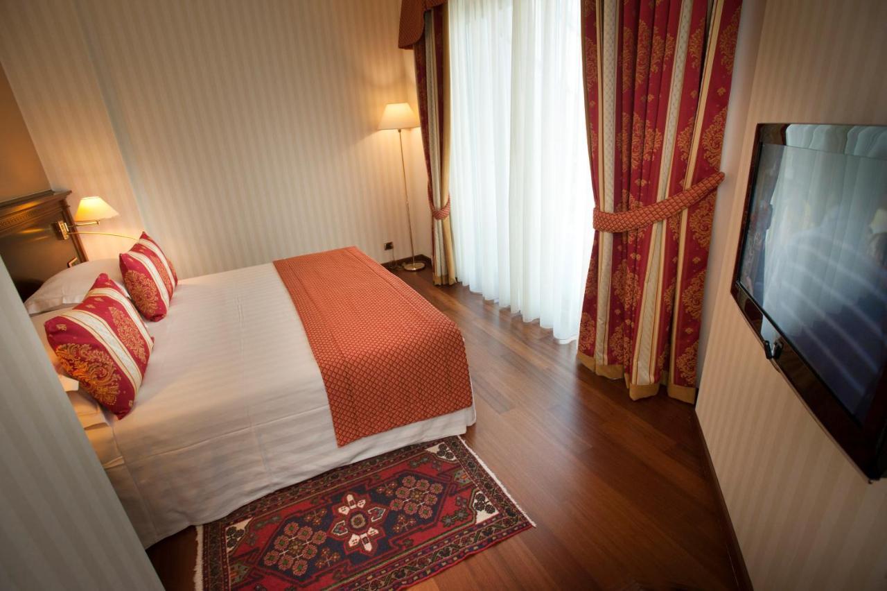 Hotel Calissano Alba  Ngoại thất bức ảnh
