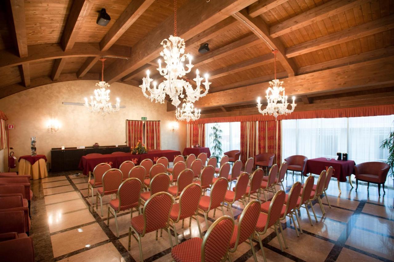Hotel Calissano Alba  Ngoại thất bức ảnh