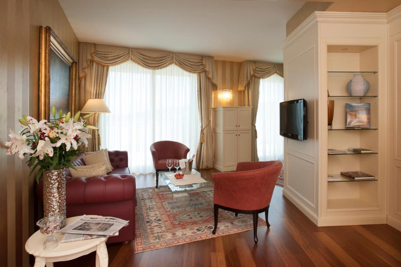 Hotel Calissano Alba  Ngoại thất bức ảnh